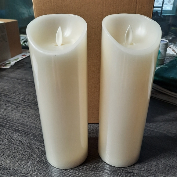 Homemory 9x3" Dancing Flame Flameless Candle Set of 2 - Picture 6 of 13